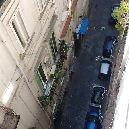 A Casa Di Arturo Bed & Breakfast Naples Exterior photo